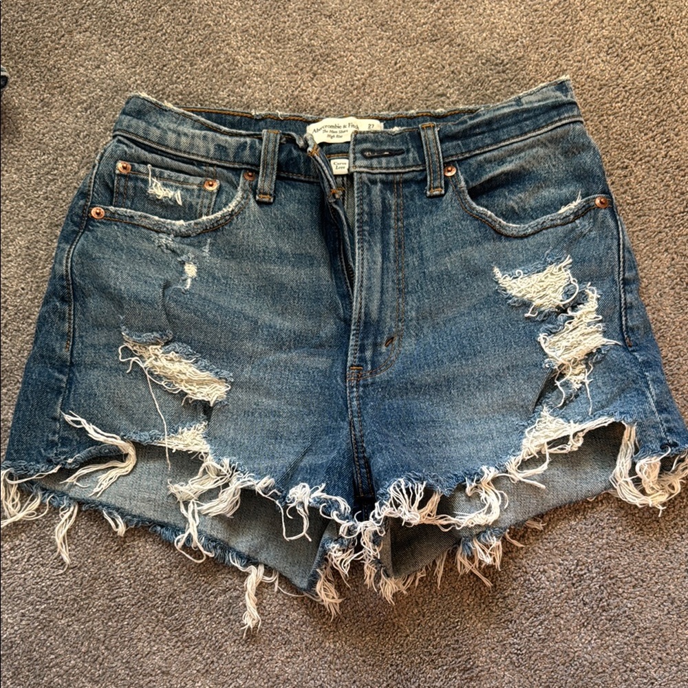 Abercrombie & Fitch Curve Love Mom Shorts